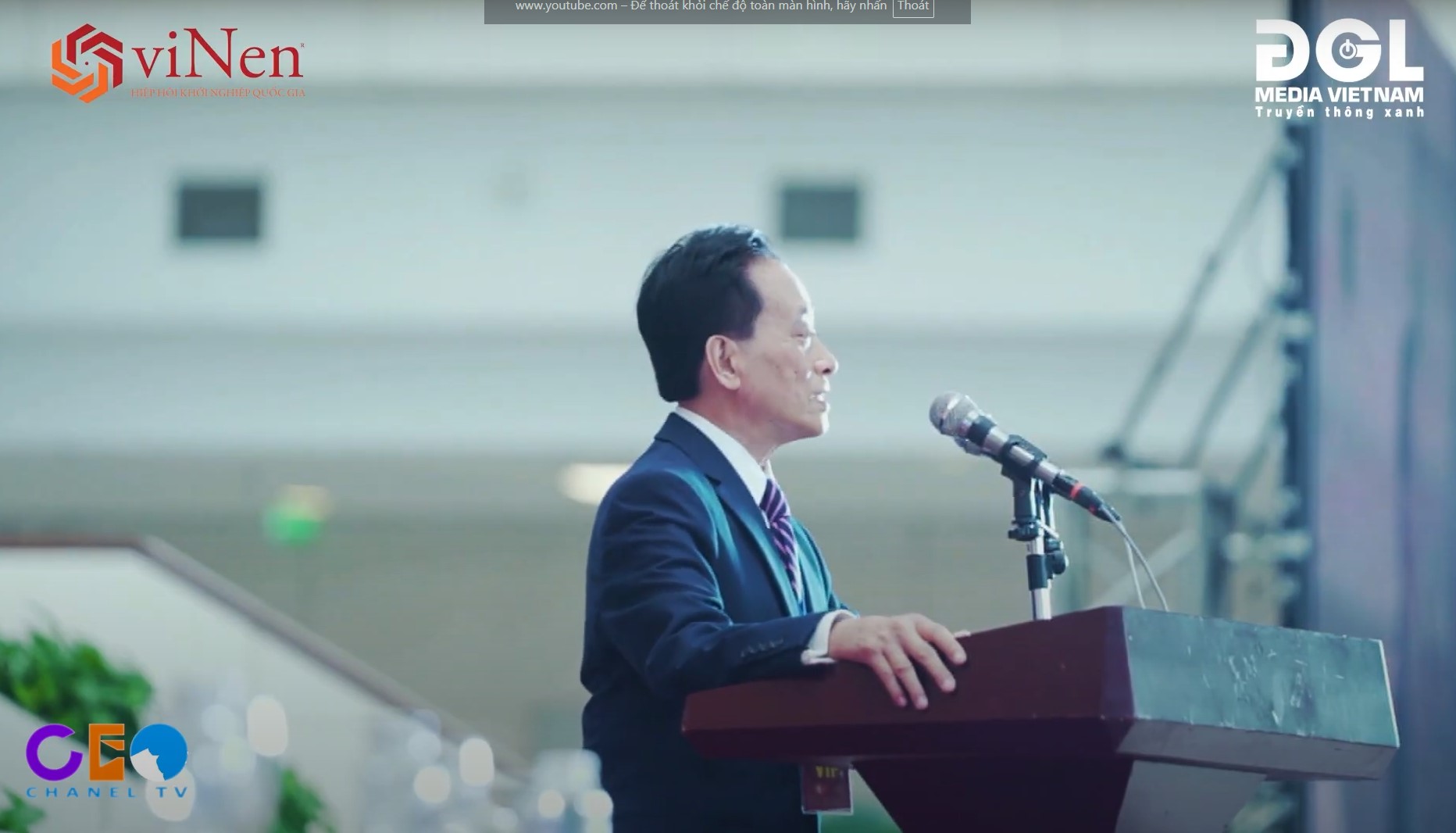 Ts . Nguyễn Trí Hiếu chuyên gia tài chính - ngân hàng độc lập tại diễn đàn du lịch 2023